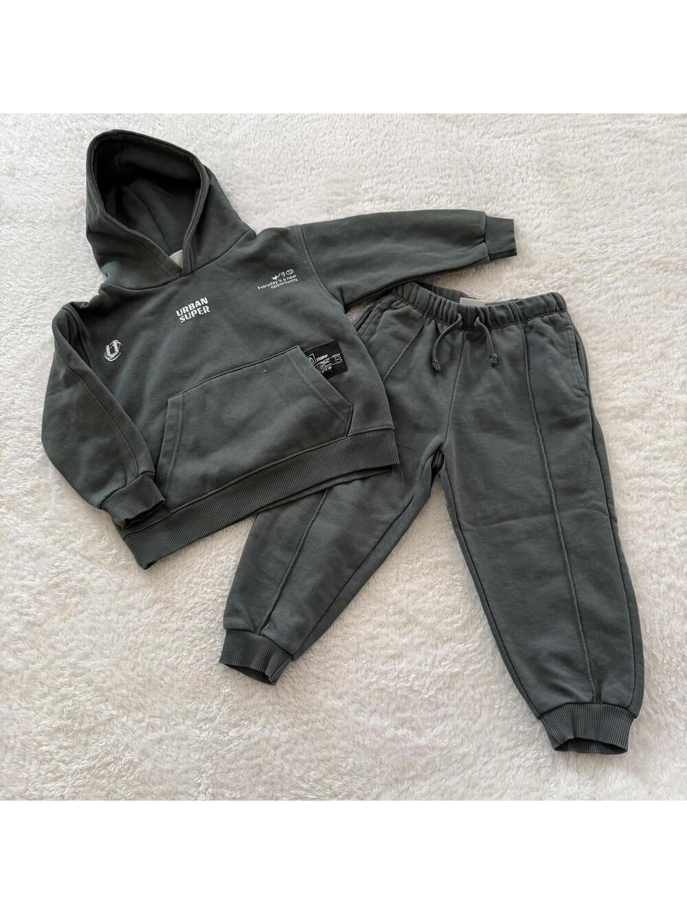 4t Zara Hoodie Sweatshirt Green Set